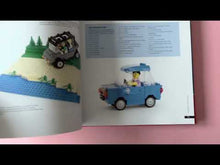Video laden en afspelen in Gallery-weergave, Het grote boek vol geniale LEGO ideeën
