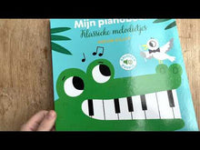Video laden en afspelen in Gallery-weergave, Mijn pianoboek: Klassieke Melodietjes
